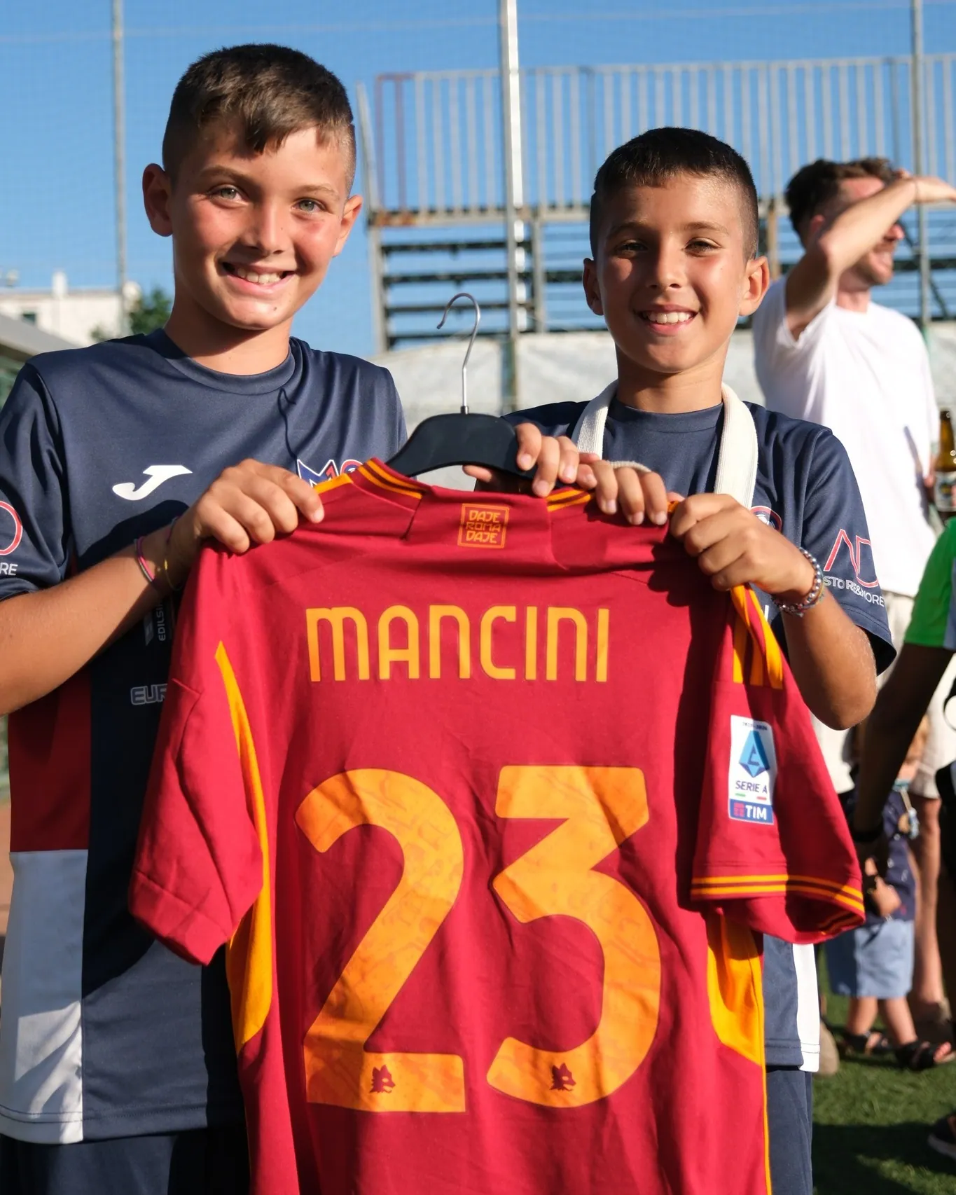 Evento di beneficenza di fine camp M10