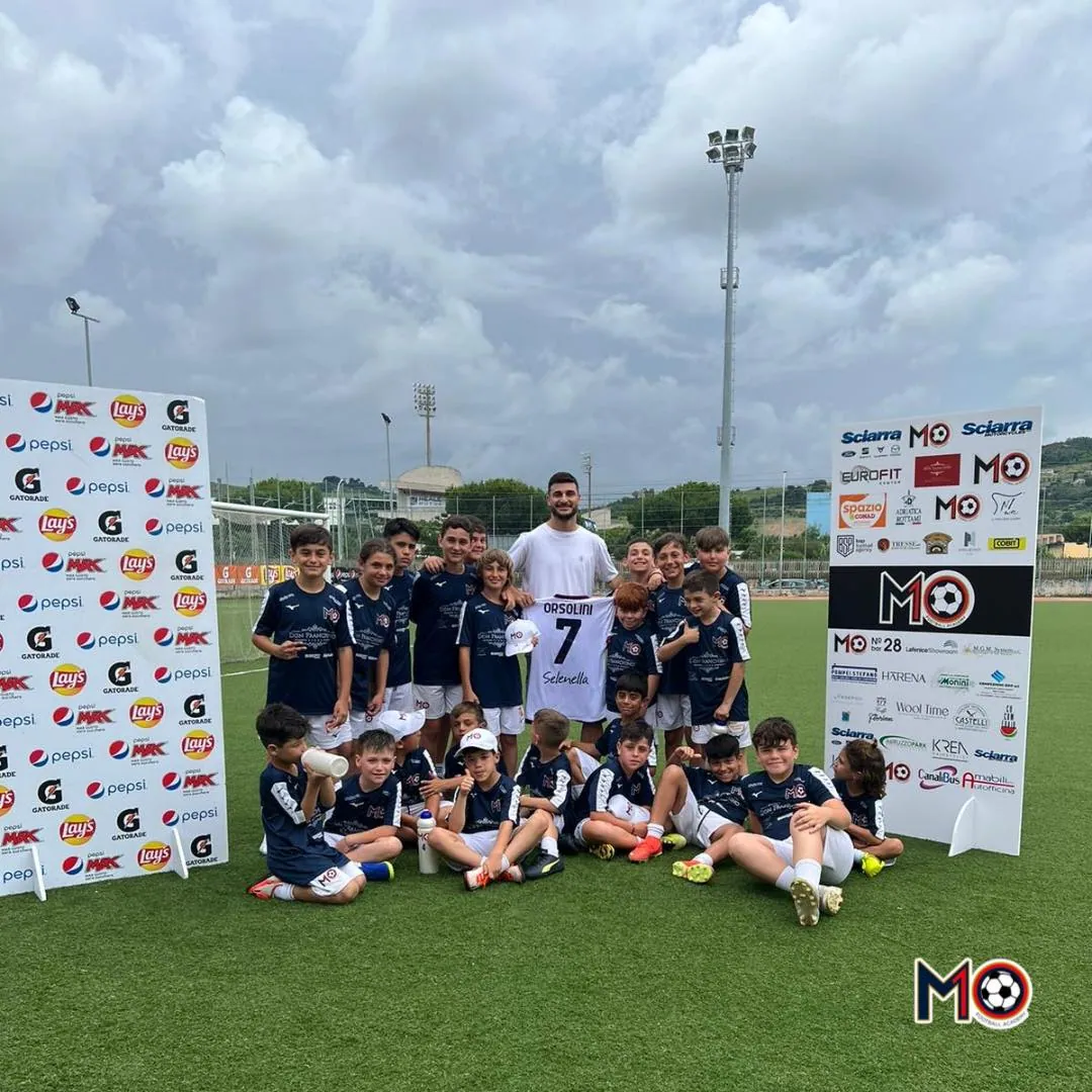 Riccardo Orsolini in visita al camp M10